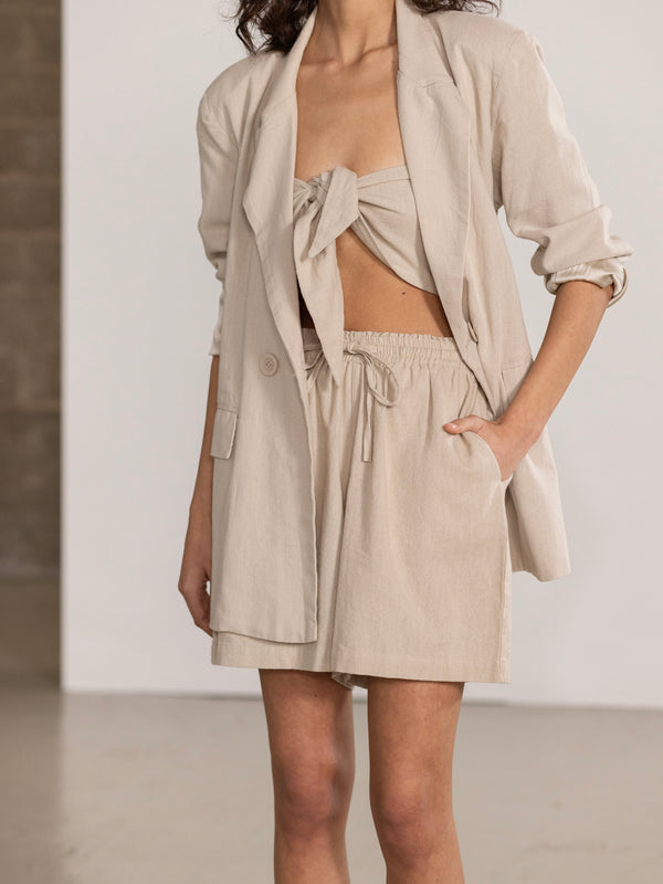 SORRENTO BERMUDA SHORTS IN STONE