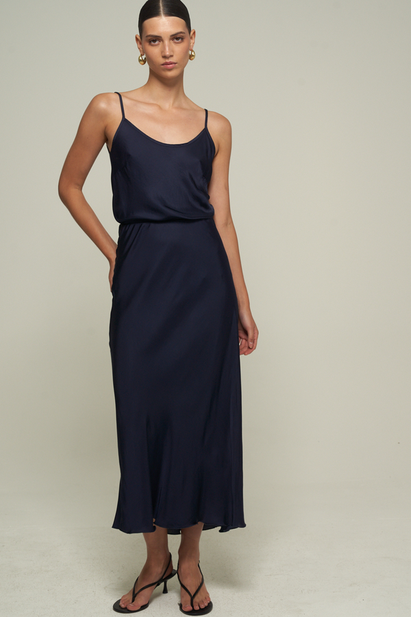 SATIN MIDI SKIRT IN NAVY