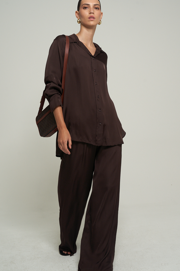 SATIN SHIRT IN BROWN