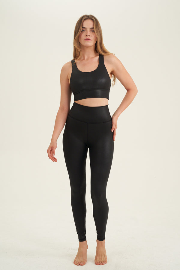SHINY BLACK HIGH WAIST LEGGINGS