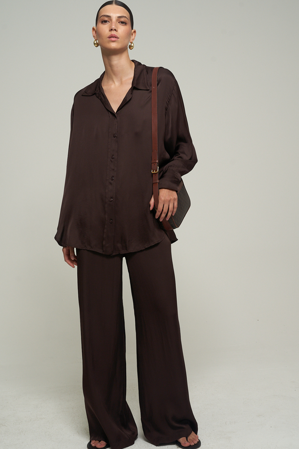 SATIN WIDE-LEG PANTS IN BROWN