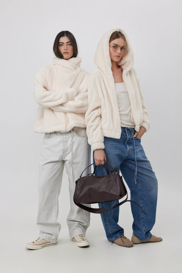 SHORT FLEECE JACKET WITH WIDE COLLAR IN CREAM