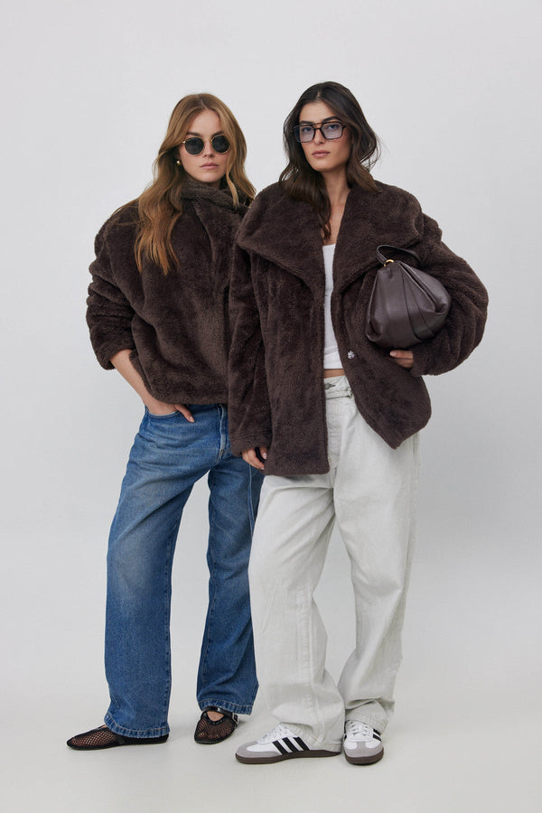 FLEECE JACKET WITH WIDE COLLAR IN BROWN