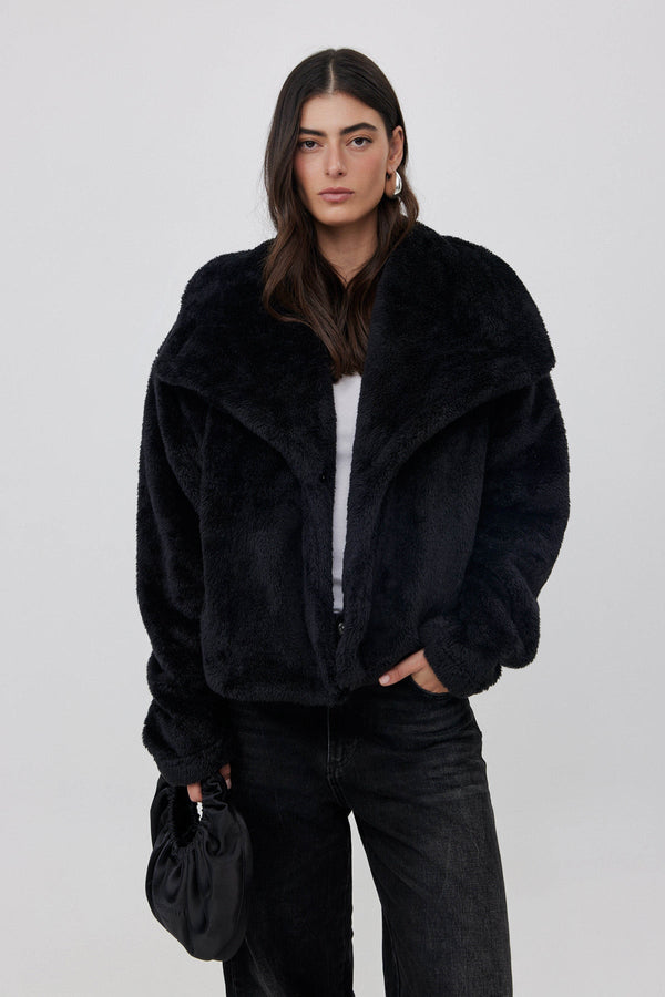 SHORT FLEECE JACKET WITH WIDE COLLAR  IN BLACK