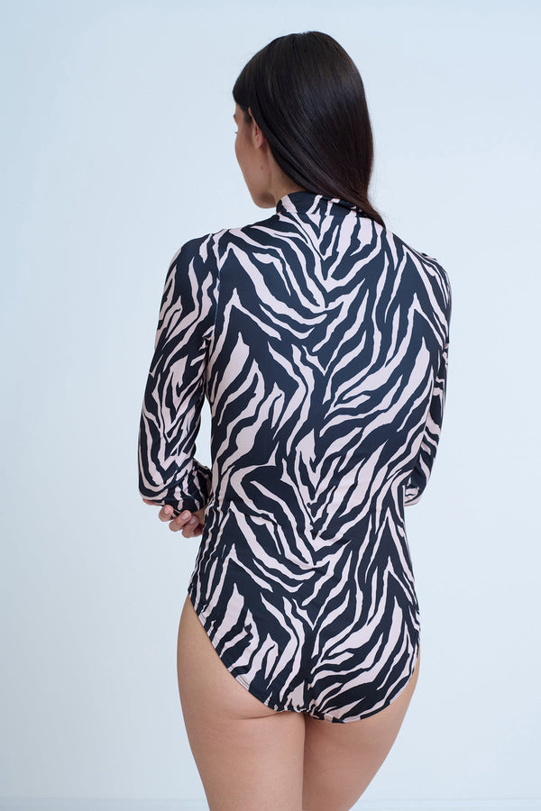 GOTTEX MODEST 3/4 SLEEVE ONE PIECE RASHGUARD SWIMSUIT IN ANIMAL PRINT
