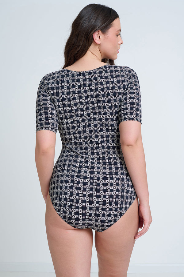 GOTTEX MODEST QUARTER SLEEVE ONE PIECE SWIMSUIT IN BLACK