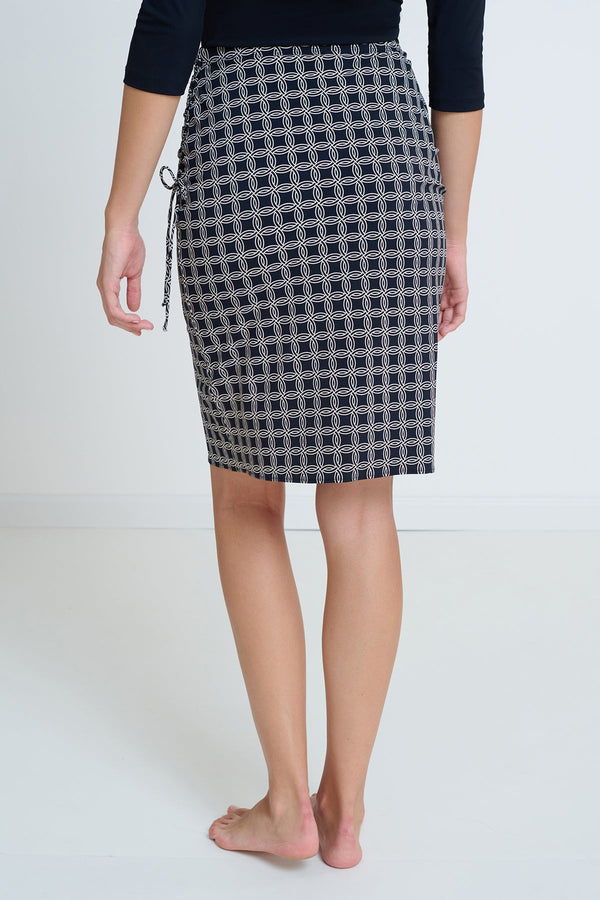 GOTTEX MODEST SURPLICE SKIRT WITH SIDE SHIRRING IN BLACK