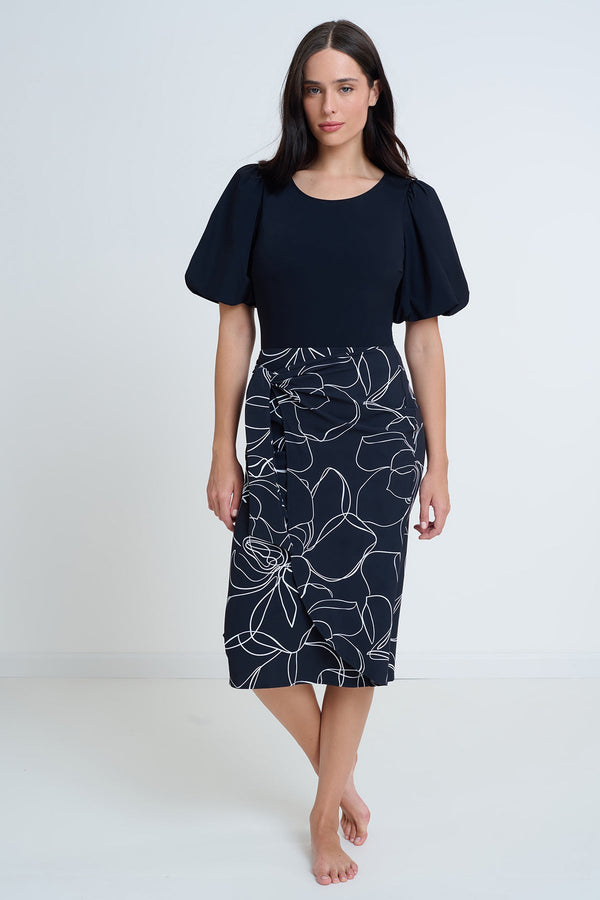 GOTTEX MODEST TIE FRONT WRAP SKIRT IN BLACK AND WHITE