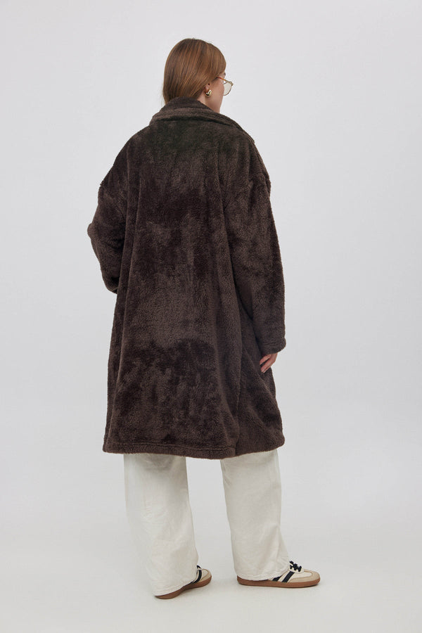 LONG FLEECE JACKET IN BROWN