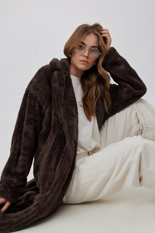 LONG FLEECE JACKET IN BROWN