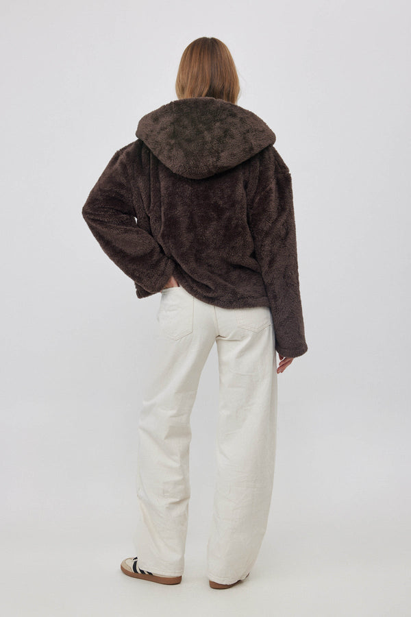 SHORT FLEECE JACKET WITH HOODIE IN BROWN