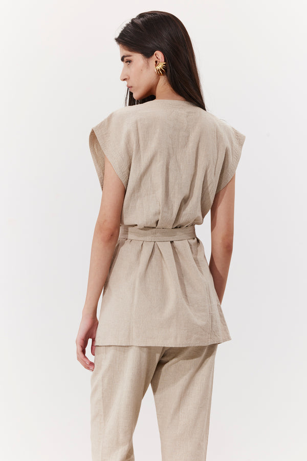 SORRENTO TIE FRONT VEST IN BEIGE
