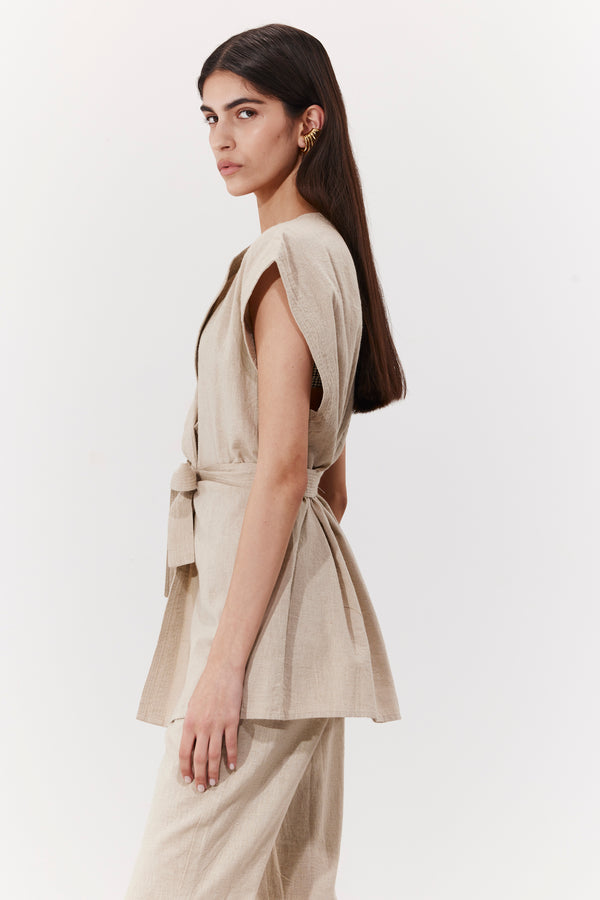 SORRENTO TIE FRONT VEST IN BEIGE