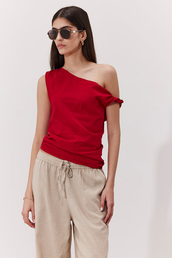 SORRENTO LINEN OFF THE SHOULDER TOP IN RED