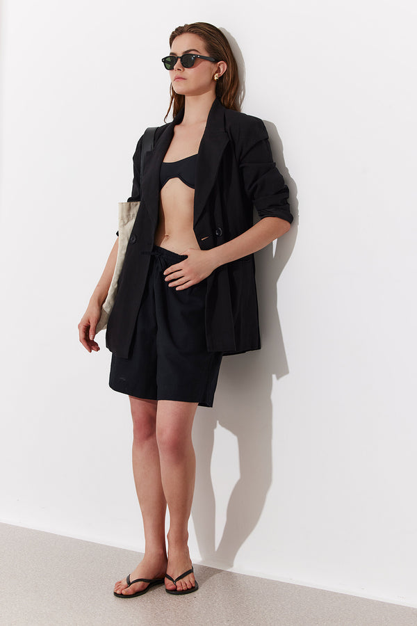 SORRENTO LINEN BERMUDA PANTS IN BLACK