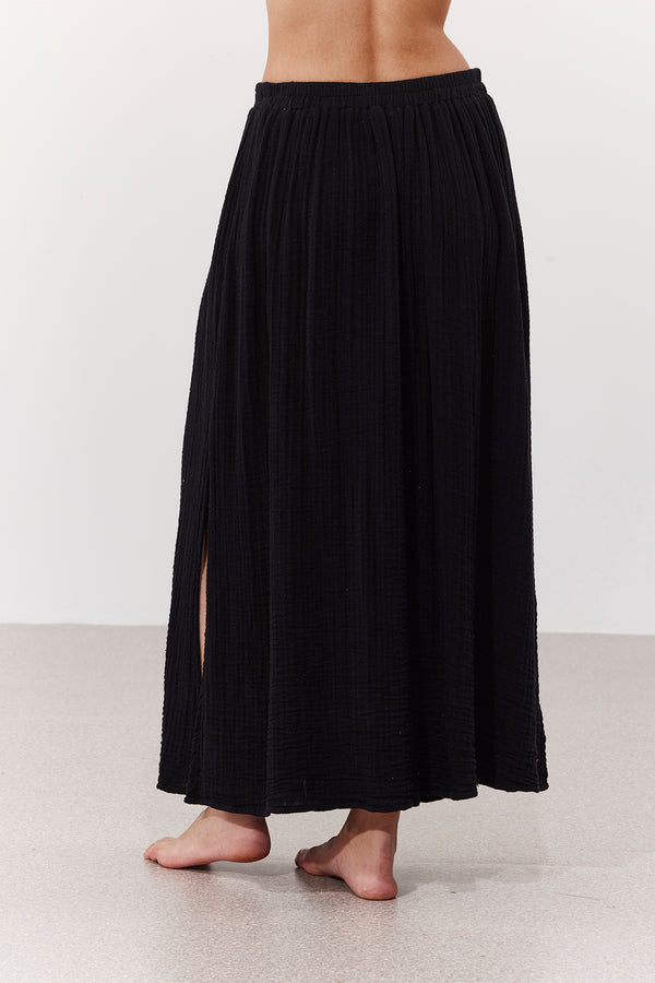 OASIS MIDI WRAP SKIRT IN BLACK