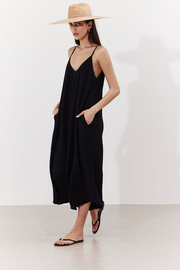 OASIS PLAYSUIT IN BLACK