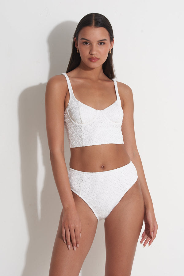 PILPEL CROCHET BIKINI TOP IN WHITE