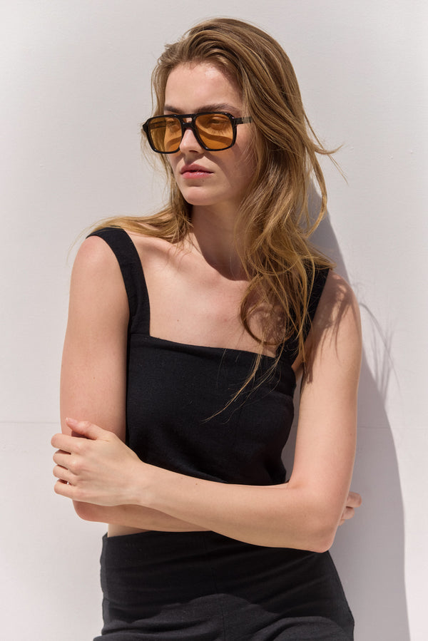 SORRENTO LINEN CROP TOP IN BLACK