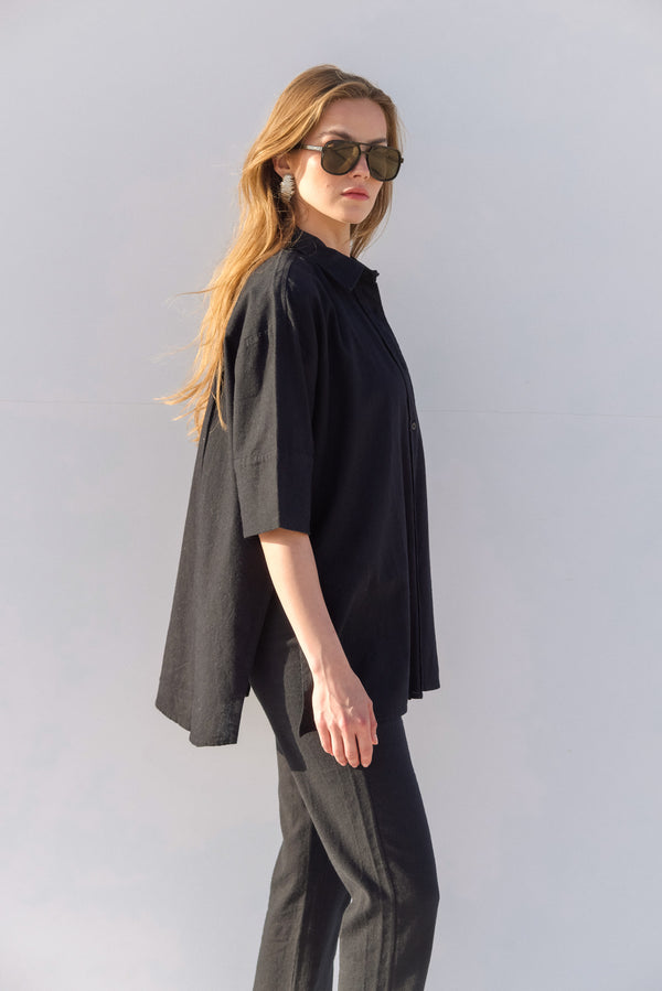 SORRENTO BUTTONED LINEN SHIRT IN BLACK