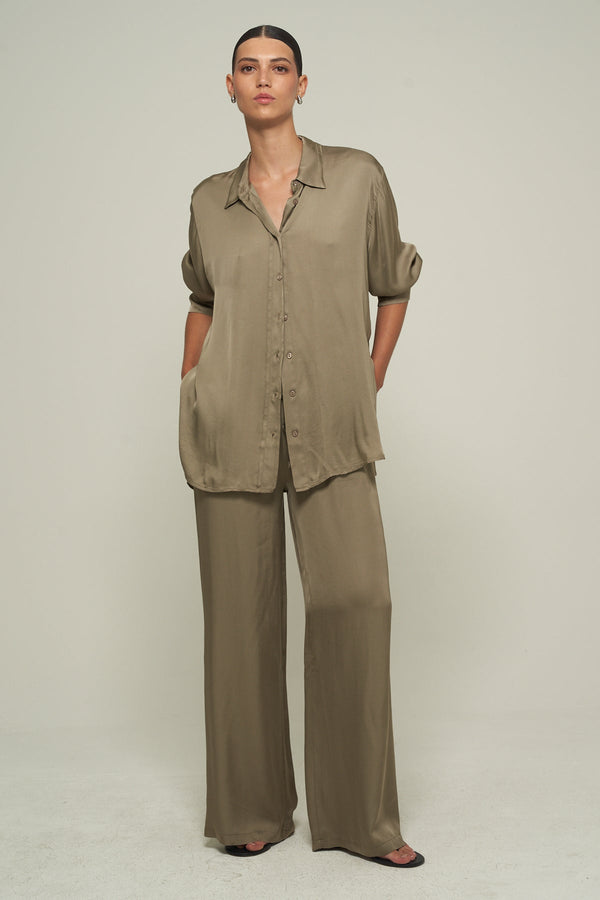SATIN SHIRT IN KHAKI