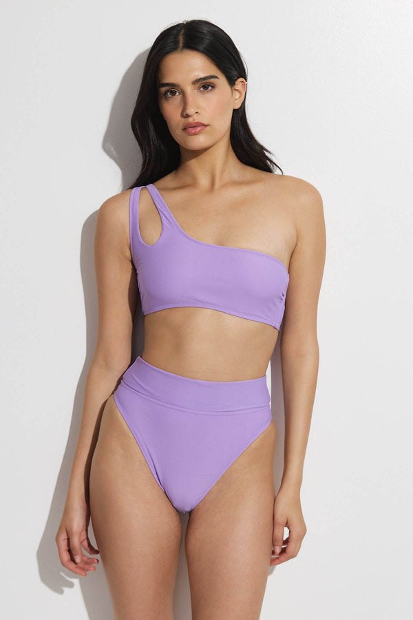 GOTTEX SIMPLY ONE SHOULDER BIKINI TOP IN LILAC