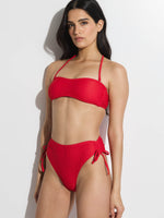 GOTTEX SIMPLY WAFFLE TEXTURED STRAPLESS BIKINI TOP IN RED