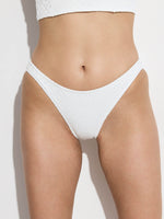 GOTTEX SIMPLY BIKINI BOTTOM WITH TEXTURED FABRIC IN WHITE