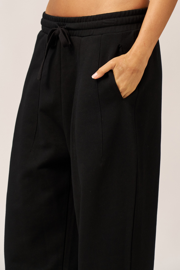 BLACK FRENCH TERRY BALLOON PANTS