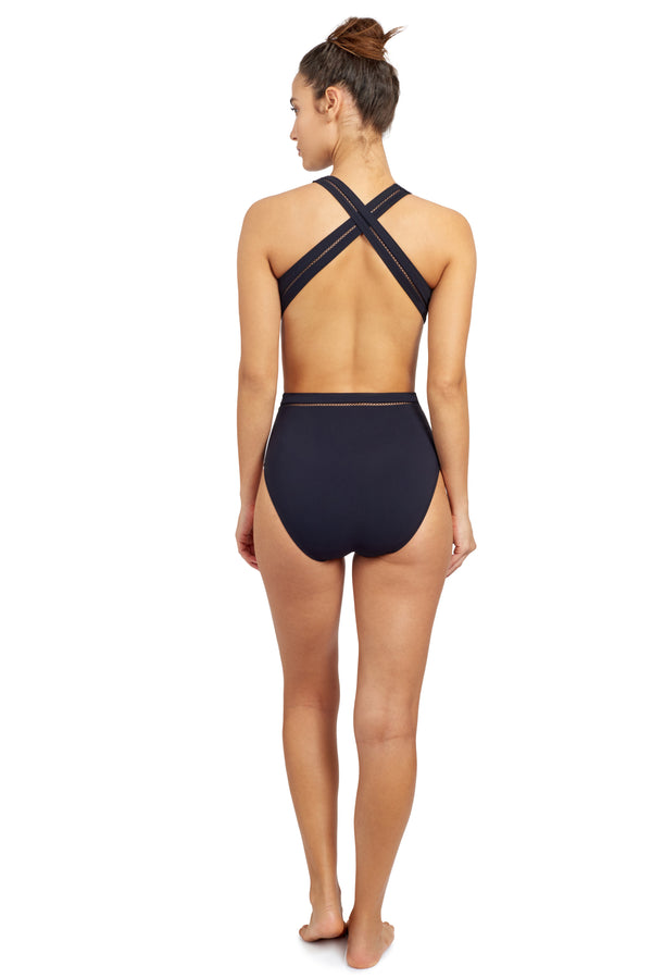 FREE SPORT CUT OUT ONE PIECE CHAMPION