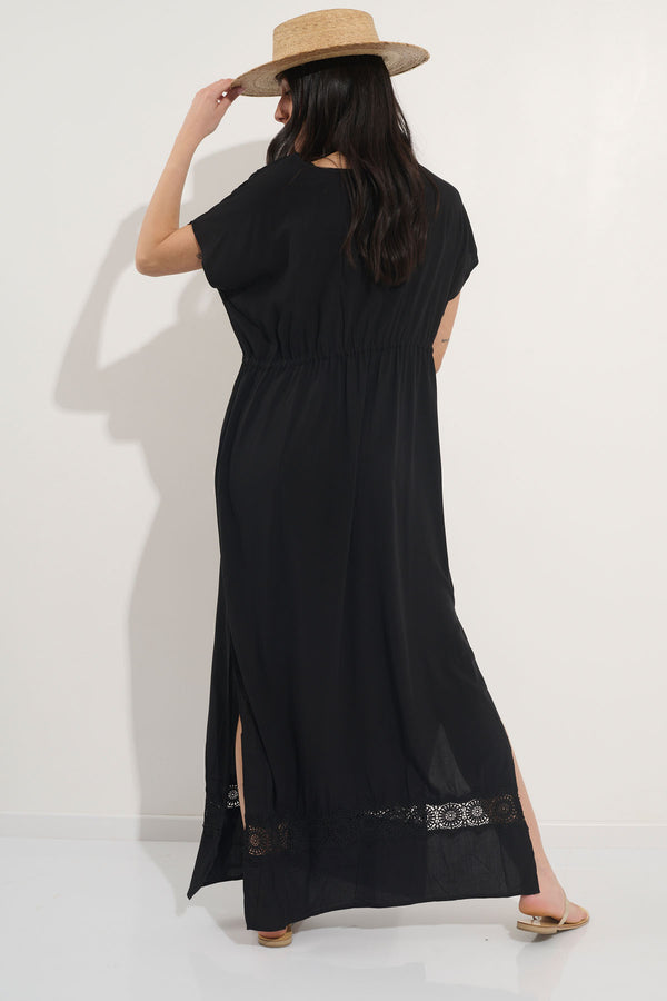 Black Kaftan