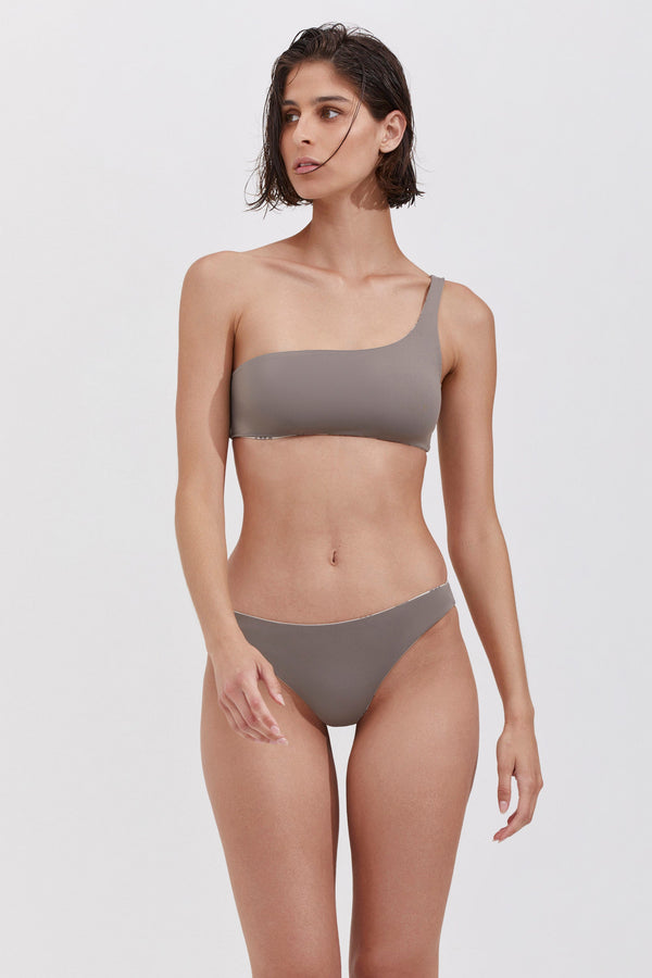 MID RISE DOUBLE SIDED BIKINI BOTTOM IN STONE