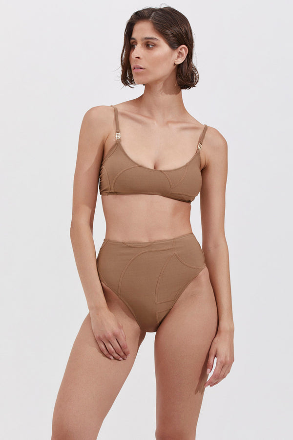 HIGH RISE BIKINI BOTTOM IN CAMEL