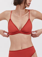 TIANGLE BIKINI TOP IN TERRACOTTA