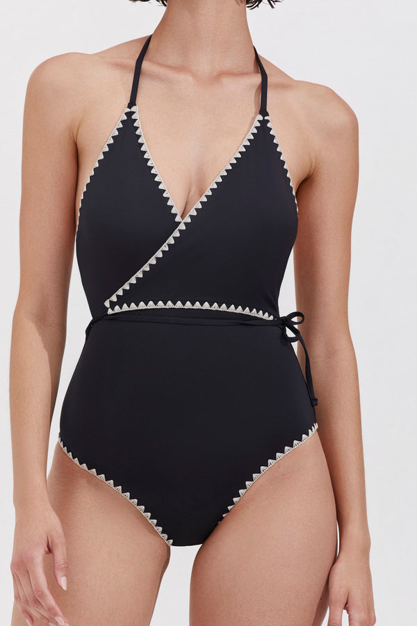 WRAP ONE PIECE IN BLACK