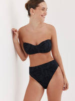 TURKIZ LACE BIKINI TOP - BLACK