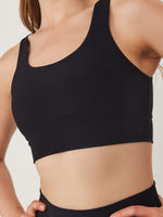 BLACK RIBBED SPORT TOP