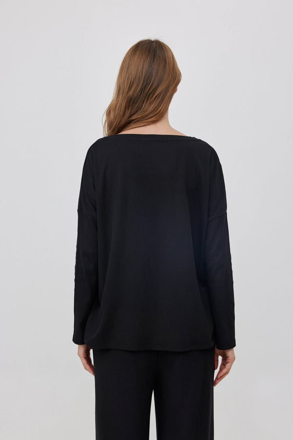 Black V-Neck Ribbed Tee