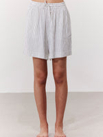 SANTORINI STRIPED BERMUDA PANTS