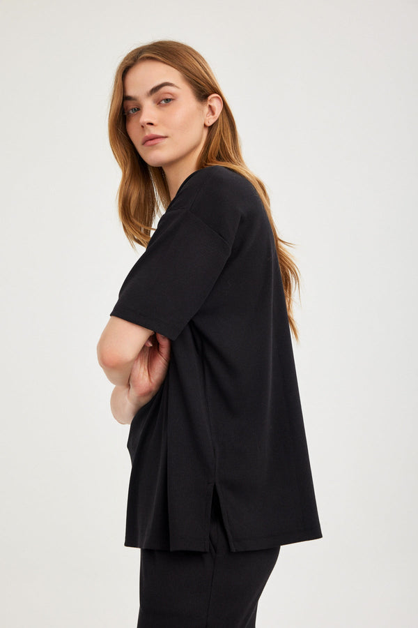 Black Ribbed Short-Sleeve Top