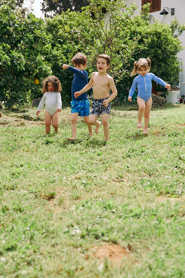 KIDS SWIM SHORTS IN MULTI BLUE