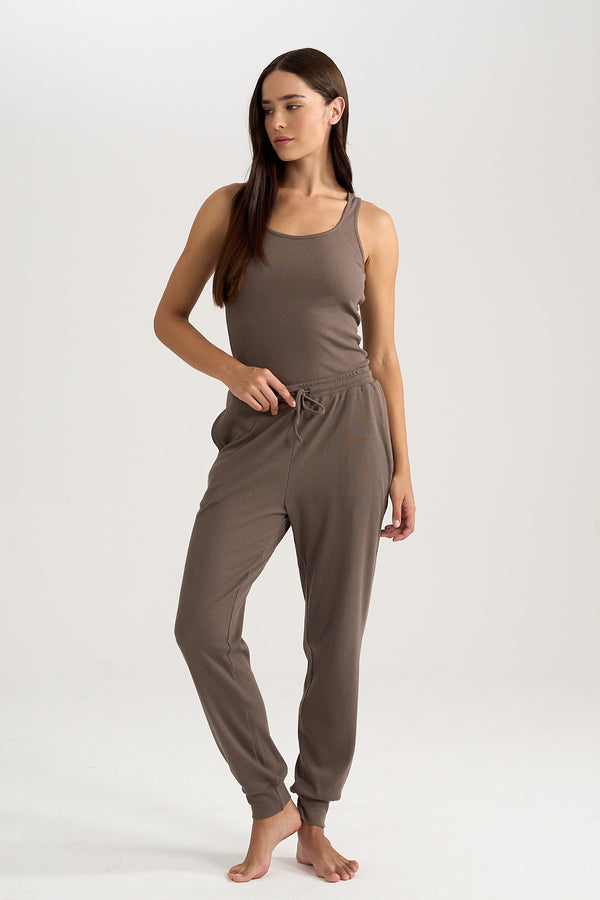 Long Rib Pants in Brown