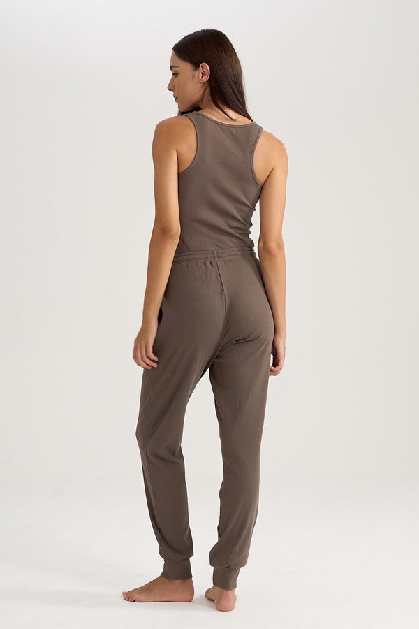 Long Rib Pants in Brown